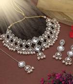 White color kundan necklace set