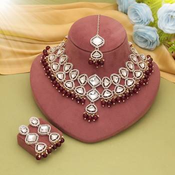 Maroon color kundan necklace set 2