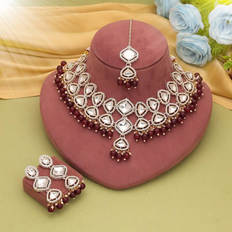 Maroon color kundan necklace set