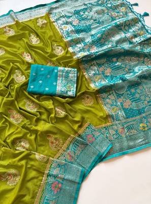 Parrot Green Color georgettete Saree With Blouse 4