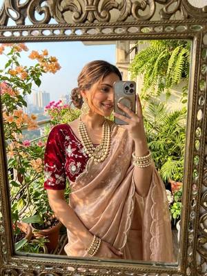 Peach Color embroidery And sequence Work  chiffon Saree 2