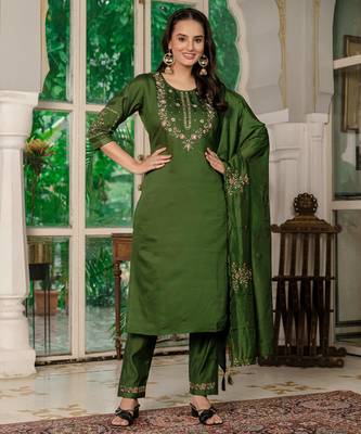 Mahendi green embroidered marina silk straight kurti pant dupatta set 4