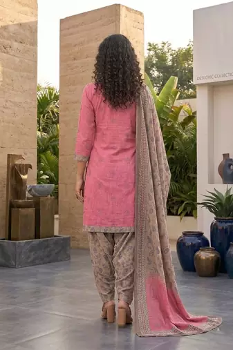 Peach printed cotton blend stitched geometric print salwar kurta dupatta for women