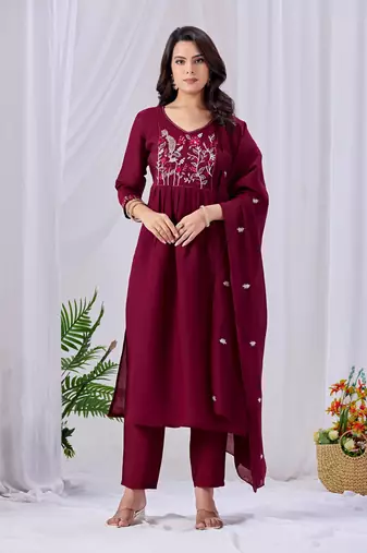 Maroon embroidered mul cotton kurta pant dupatta set | handwork & floral embroidery
