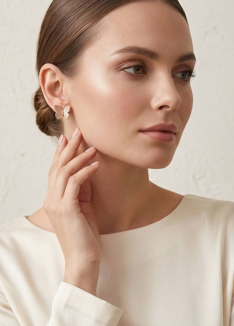 Wo  Set of 3 Rose-Gold-Plated Pear-Beaded Earrings