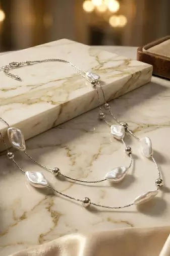 Multi layer/single layer chain pendant for wo  and girls