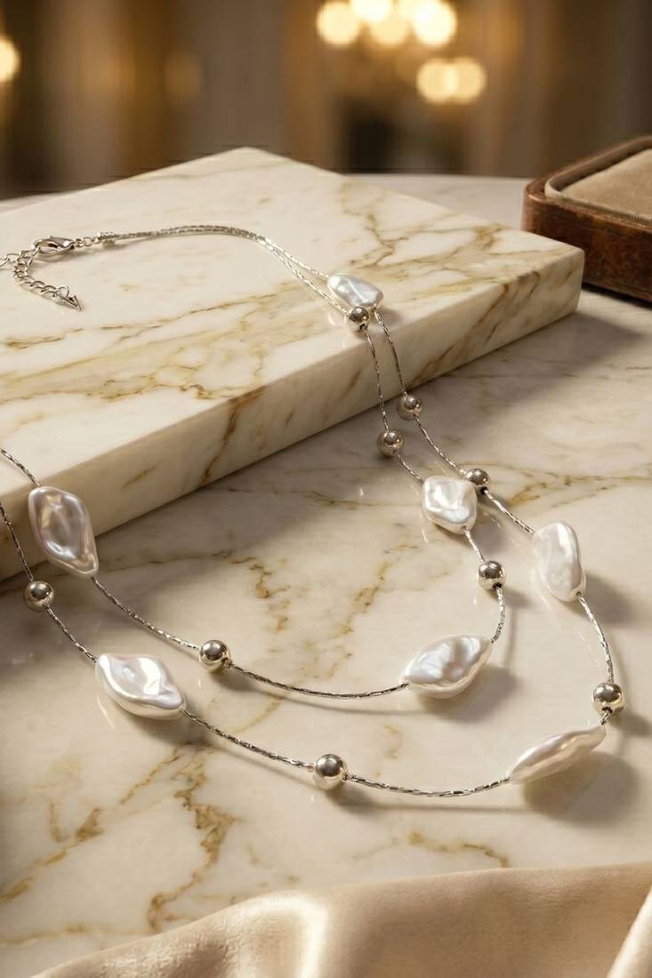 Multi layer/single layer chain pendant for wo  and girls