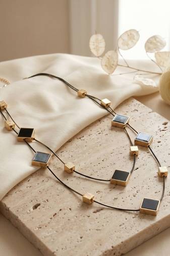 Multi layer/single layer chain pendant for wo  and girls