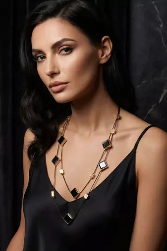 Multi layer/single layer chain pendant for wo  and girls