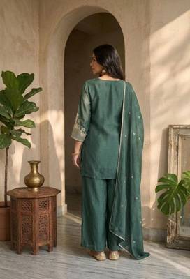 Bottlegreen silk embroidered kurta with palazzo and dupatta set 2