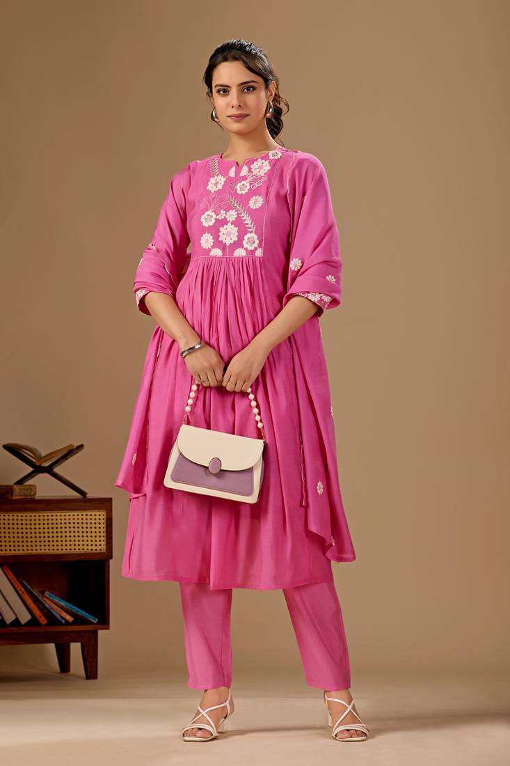 Pink embroidered mul cotton kurta pant dupatta set