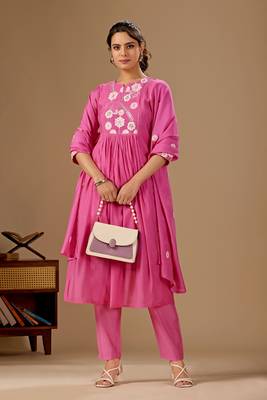 Pink embroidered mul cotton kurta pant dupatta set 1