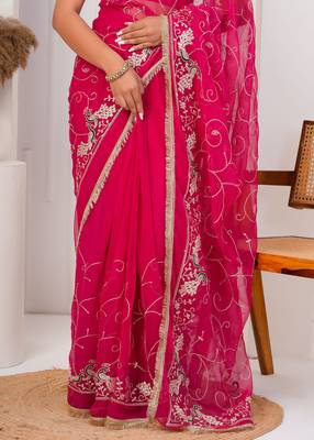 Magenta pink georgette saree with aari work 4