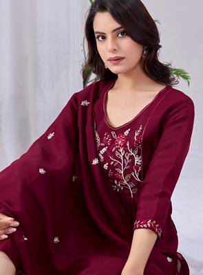 Maroon embroidered mul cotton kurta pant dupatta set | handwork & floral embroidery 3