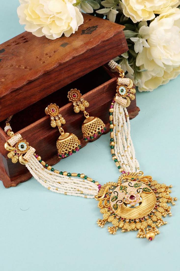   Temple jewellery matte finish necklace sets for wo 