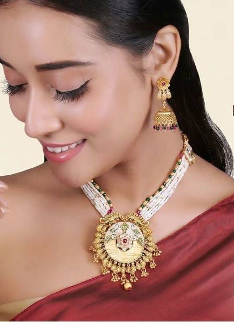   Temple jewellery matte finish necklace sets for wo 