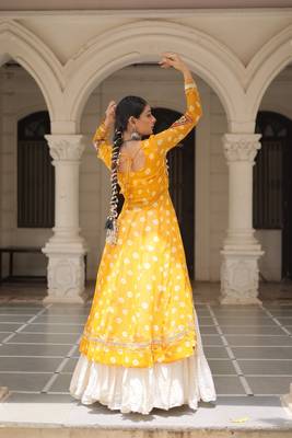 Bandhani Print Faux Georgette Kurti with Kora Cotton Frill Lehenga Set 3