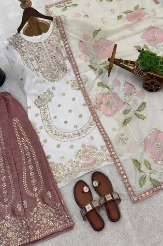 Pink pure gmy silk embroidered palazzo suit set with organza dupatta