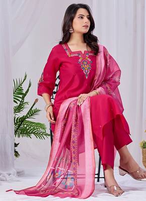 Rani pink embroidered roman fabric kurta pant dupatta set 2
