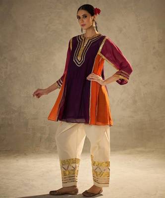 Wine embroidered chinon ethnic kurta pant set 1
