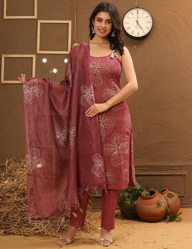 Lin-Cotton Embroidered Suit Set