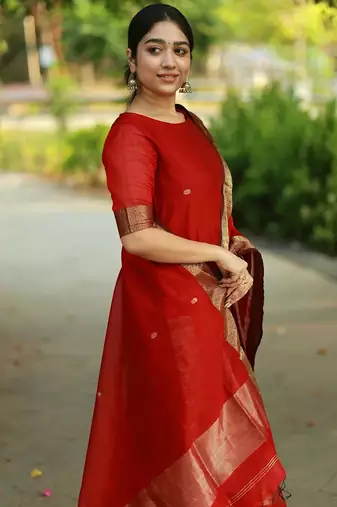 Red jacquard weaving kanchi cotton straight kurta dupatta set