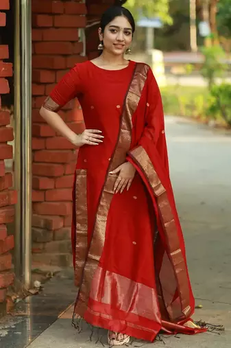Red jacquard weaving kanchi cotton straight kurta dupatta set