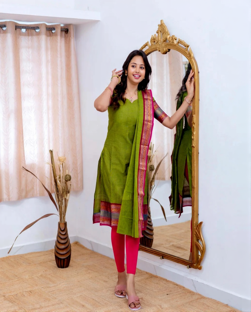 Green jacquard weaving kanchi cotton straight kurta dupatta set
