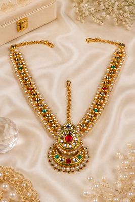 Red and green kundan bridal headpiece 1