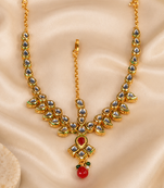 Royal Ruby Kundan Passa Matha Patti