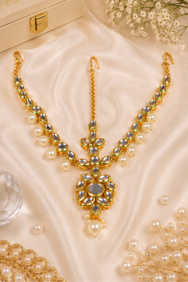 Pearl floral kundan passa matha patti 1