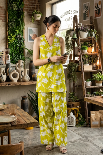 WOMEN FLORAL PRINT STARIGHT co ord set 