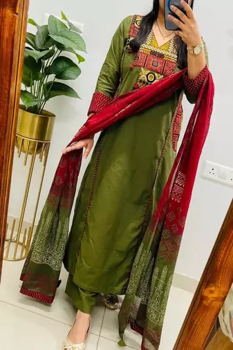 Floral embroidered pure cotton v neck kurta trouser & dupatta set
