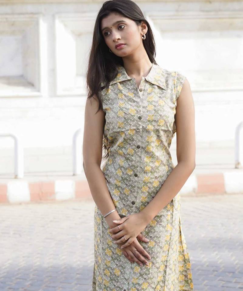 The Modern Classic Summer Bloom Belted Midi
