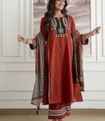 Floral embroidered pure cotton round neck kurta trouser & dupatta set