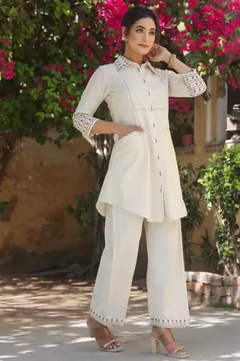 Floral embroidered pure cotton round neck co-ord set