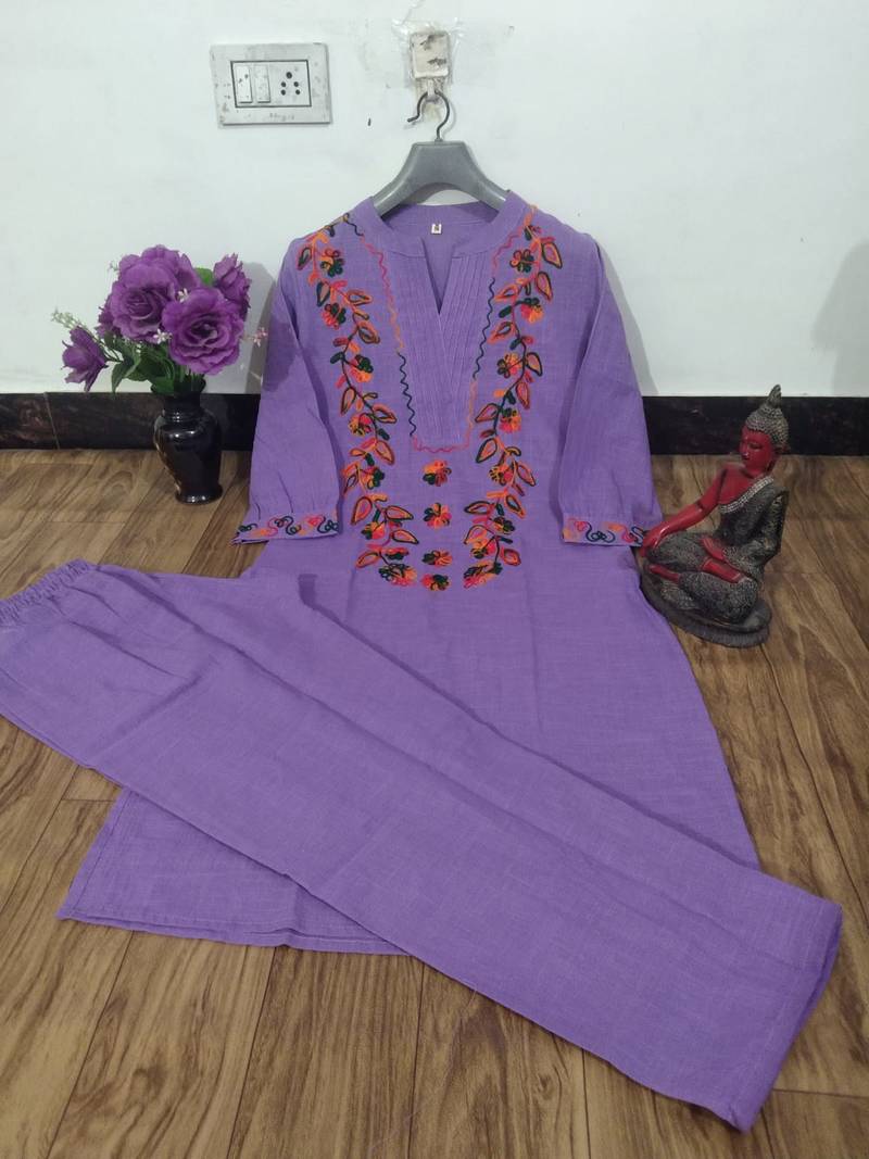 WOMEN COTTON SLAB STARIGHT KURTA WITH PANT 