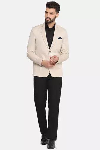 Mens beige notched lapel suit with hanky