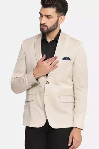 Mens beige notched lapel suit with hanky