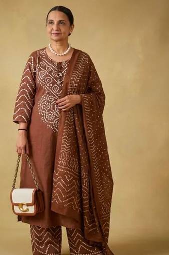 Women's Cotton Bandhani Print Kurta Pant Dupatta Set 