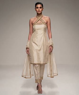 Ivory embroidered silk kurta set 1