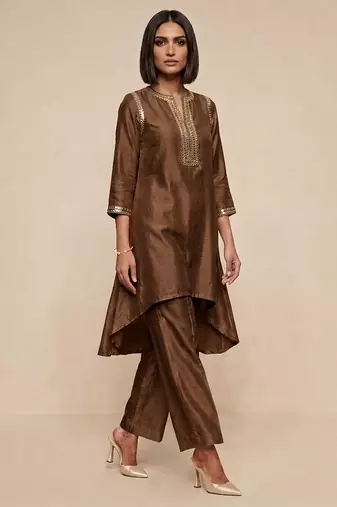 Brown embroidered raw silk kurta set