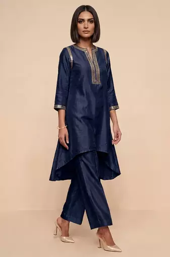 Navy blue embroidered raw silk kurta set