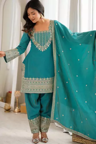 Turquoise vichitra silk kurta set with sequins jari embroidery dupatta