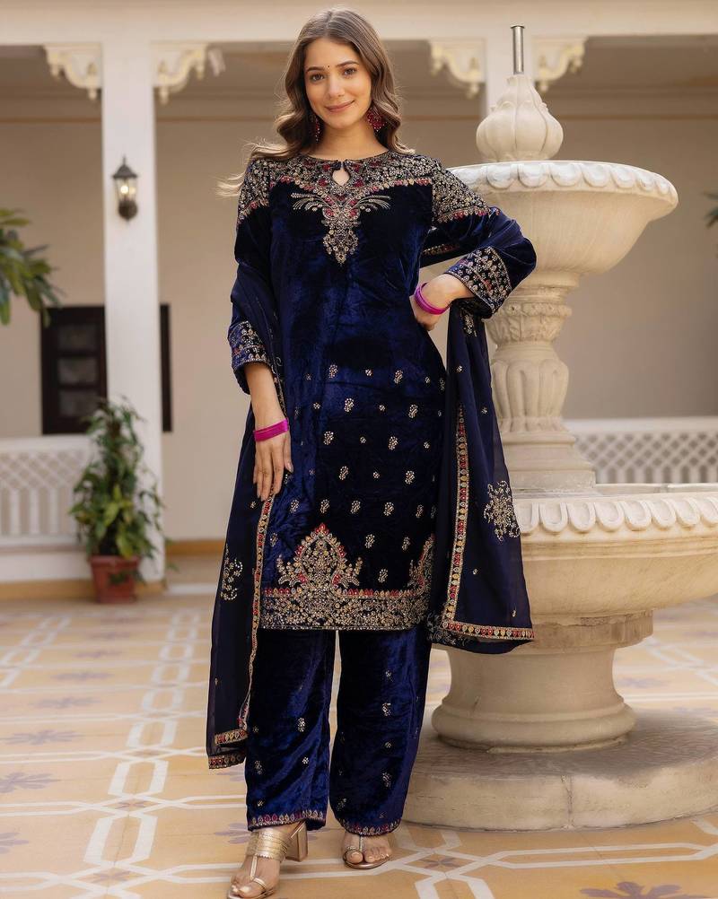 Blue embroidered faux georgette women's kurta set