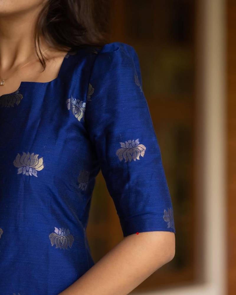 Blue zari work kanchi cotton kurta set for women
