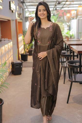Brown embroidered work kanchi cotton kurta set for women