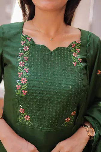 Green embroidered work kanchi cotton kurta set for women