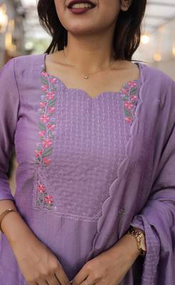Lavender embroidered work kanchi cotton kurta set for women 4