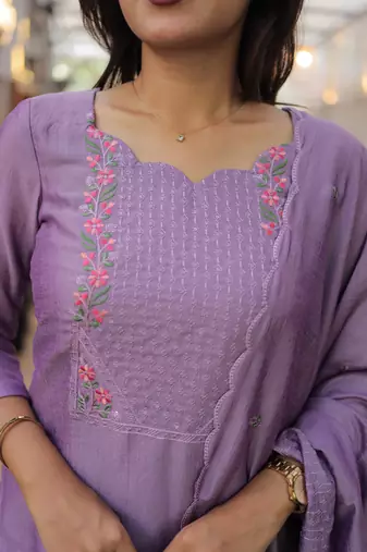 Lavender embroidered work kanchi cotton kurta set for women